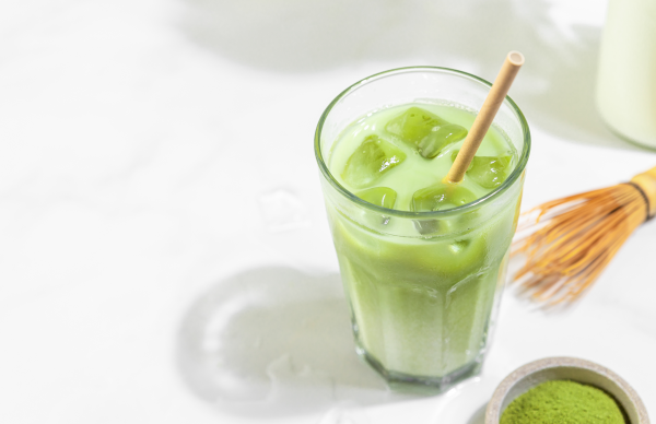 Matcha_Iced_Latte_2496x1614